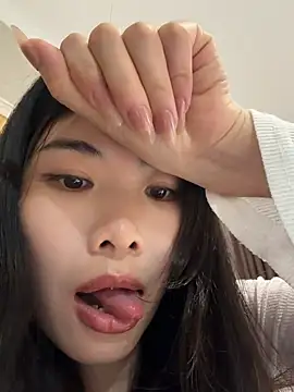 Xiaoyunduo1 online show from 06-12-26, 03:11