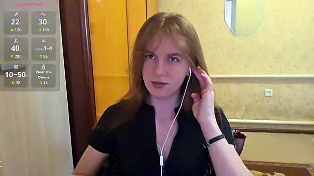 Snapshot of DonnaKuc chatting on 05-12-26, 06:10 DonnaKuc online show from 05-12-26, 06:10