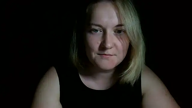 TinaKittyX online show from 05-11-26, 08:17