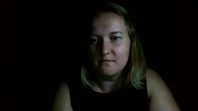 TinaKittyX online show from 06-25-26, 09:30