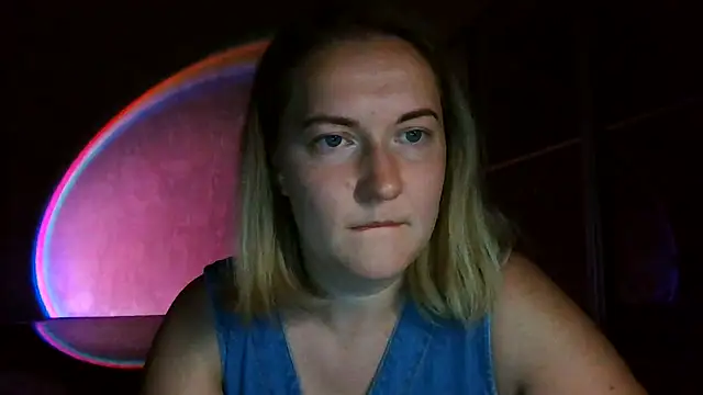 TinaKittyX online show from 07-22-26, 08:44