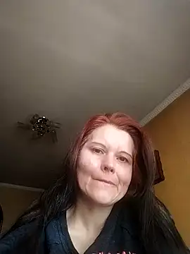 Snapshot of VeronikaLogan chatting on 05-15-26, 03:46 VeronikaLogan online show from 05-15-26, 03:46