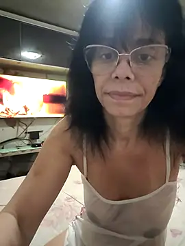 Snapshot of Cristotoza chatting on 05-31-26, 08:21 Cristotoza online show from 05-31-26, 08:21