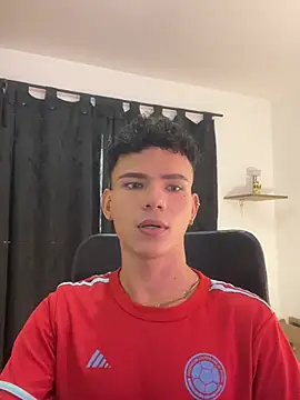 sebascuterouss online show from 05-11-26, 01:50