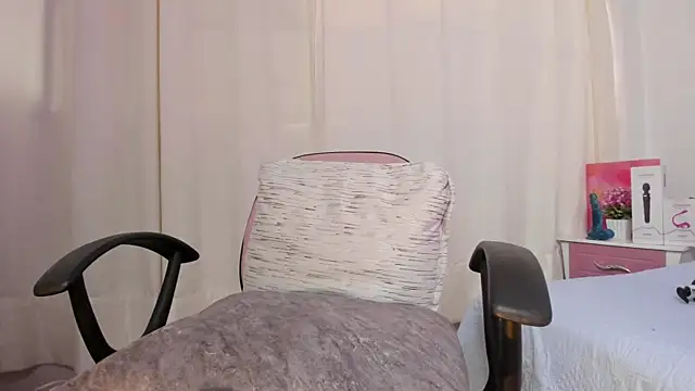 Abby pink  online show from 04-25-26, 01:41
