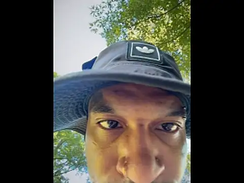 JRNBLU44 online show from 05-10-26, 10:48