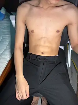 tuanhip online show from 04-26-26, 05:05