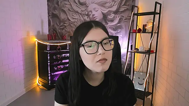 Snapshot of JennyGibson chatting on 04-16-26, 05:19 JennyGibson online show from 04-16-26, 05:19