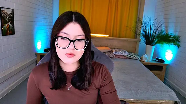 Snapshot of JennyGibson chatting on 04-19-26, 05:07 JennyGibson online show from 04-19-26, 05:07