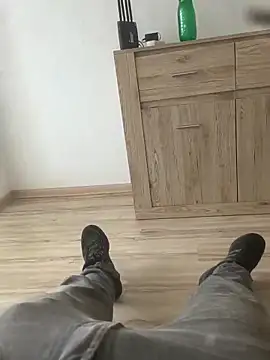 barny995 online show from 04-01-26, 10:27