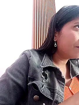 Snapshot of SofiaMendez1_ chatting on 04-11-26, 04:22 SofiaMendez1 online show from 04-11-26, 04:22