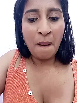 Snapshot of SofiaMendez1_ chatting on 04-18-26, 07:07 SofiaMendez1 online show from 04-18-26, 07:07