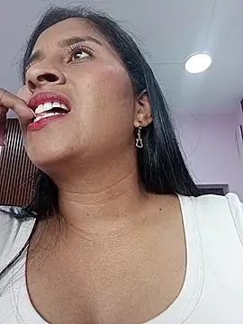 Snapshot of SofiaMendez1_ chatting on 04-28-26, 03:06 SofiaMendez1 online show from 04-28-26, 03:06