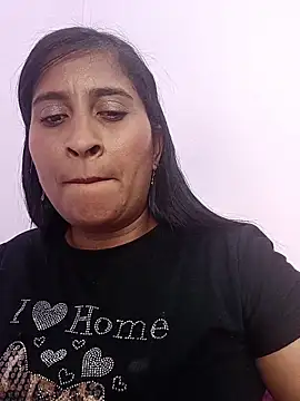 Snapshot of SofiaMendez1_ chatting on 05-11-26, 04:04 SofiaMendez1 online show from 05-11-26, 04:04