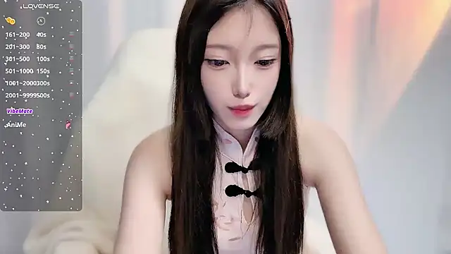 Snapshot of luckyuyu66 chatting on 04-19-26, 01:10 luckyuyu66 online show from 04-19-26, 01:10