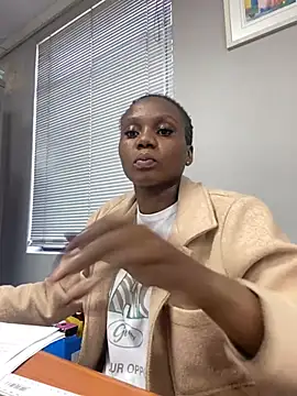 Snapshot of Siwe30 chatting on 07-15-26, 10:31 Siwe30 online show from 07-15-26, 10:31