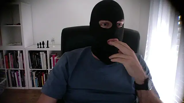 Im yours boy online show from 05-03-26, 11:27