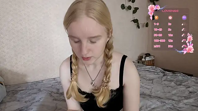 ForwentSeat online show from 05-15-26, 07:04