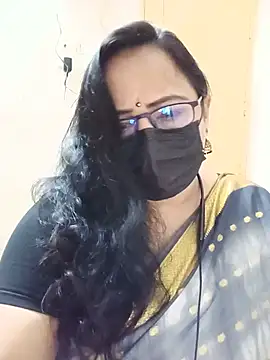 monisha cam online show from 07-06-26, 03:58