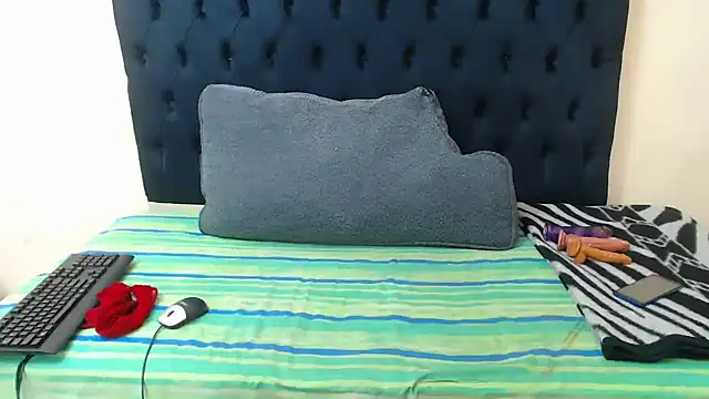 SexiestChoc online show from 05-07-26, 05:29