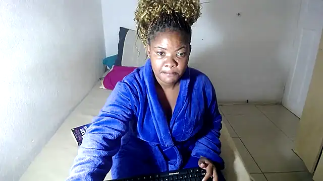 FloweSaltry online show from 04-19-26, 04:39
