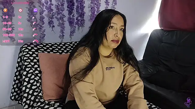 Snapshot of mmDanielamm chatting on 04-27-26, 02:04 mmDanielamm online show from 04-27-26, 02:04