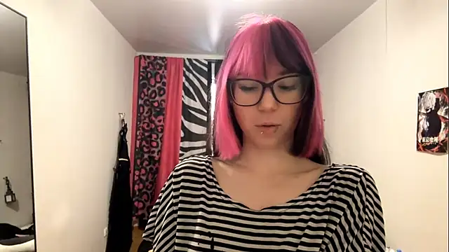 WifeAileen online show from 04-07-26, 06:36