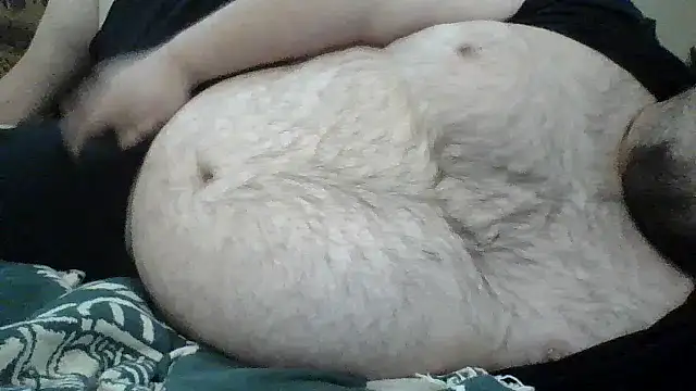 Snapshot of TBFL0204 chatting on 07-09-26, 02:43 TBFL0204 online show from 07-09-26, 02:43