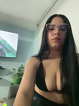 IsabelaRivers online show from 04-10-26, 03:01