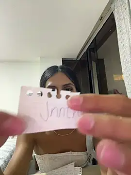 Snapshot of luna_duque chatting on 06-29-26, 03:35 luna duque online show from 06-29-26, 03:35