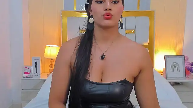 Snapshot of Alara_Keyy chatting on 05-17-26, 09:22 Alara Keyy online show from 05-17-26, 09:22