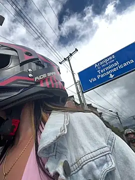 RebecaXoXo  online show from 04-16-26, 07:58