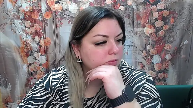 AdelinaMaster online show from 05-06-26, 04:56