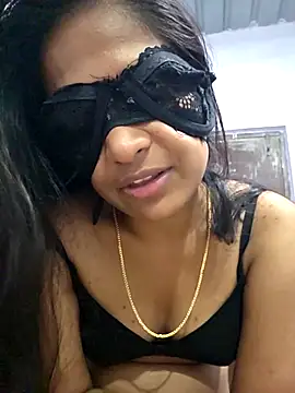 Snapshot of gshma200 chatting on 04-22-26, 06:42 gshma200 online show from 04-22-26, 06:42