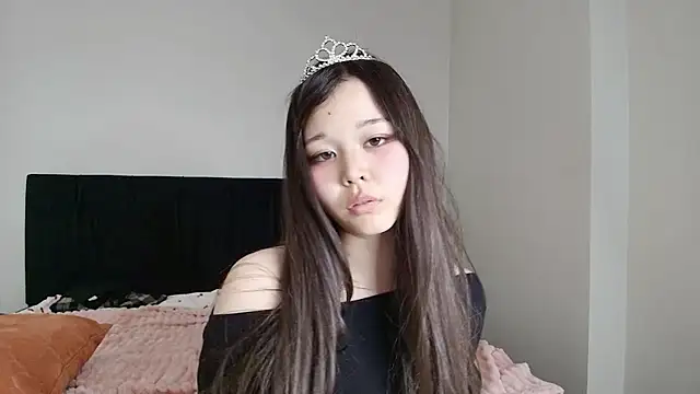 sayanim0 online show from 04-18-26, 07:07