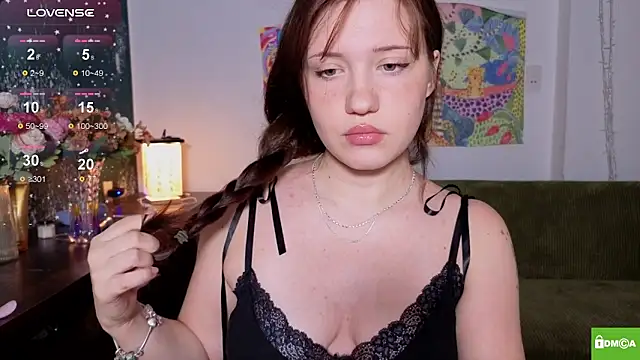 bikinibottom001 online show from 04-24-26, 02:03
