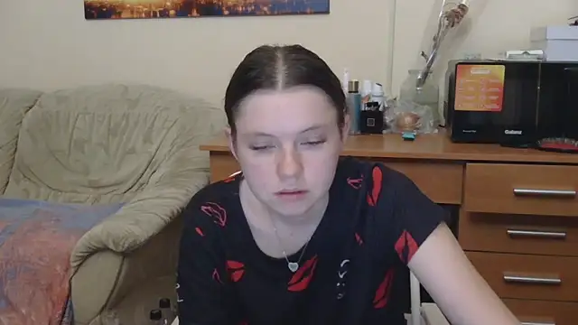 JessicaHolland1 online show from 05-21-26, 07:10
