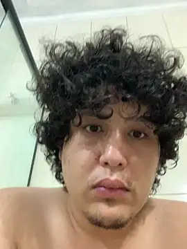 Snapshot of FehNSFW chatting on 04-05-26, 09:34 FehNSFW online show from 04-05-26, 09:34