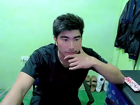Snapshot of Hunkfireman chatting on 04-16-26, 04:57 Hunkfireman online show from 04-16-26, 04:57