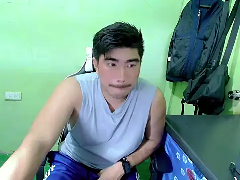 Snapshot of Hunkfireman chatting on 05-15-26, 11:23 Hunkfireman online show from 05-15-26, 11:23