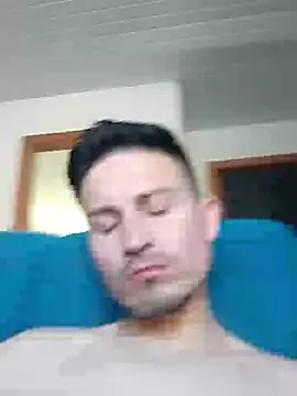 Joelcio19cm online show from 05-05-26, 06:16