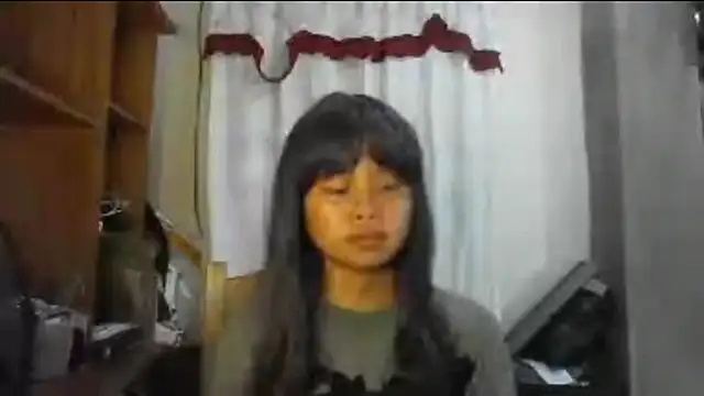 Snapshot of BethelScholnick chatting on 04-15-26, 11:39 BethelScholnick online show from 04-15-26, 11:39