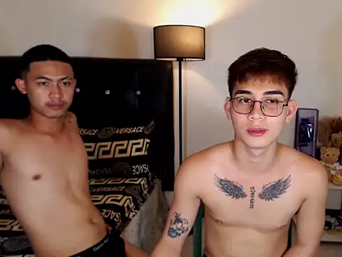 Snapshot of Xasianhotguy chatting on 04-04-26, 07:28 Xasianhotguy online show from 04-04-26, 07:28