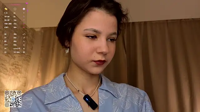 Snapshot of SheliaBinkley chatting on 06-18-26, 06:23 SheliaBinkley online show from 06-18-26, 06:23