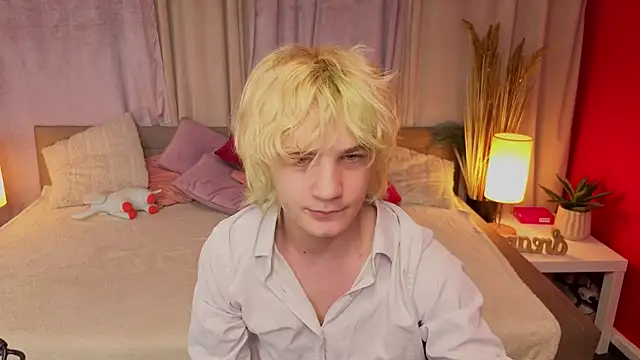 JameMilann online show from 04-18-26, 06:39