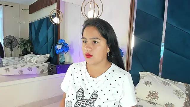 AprilMiiller online show from 04-30-26, 01:50