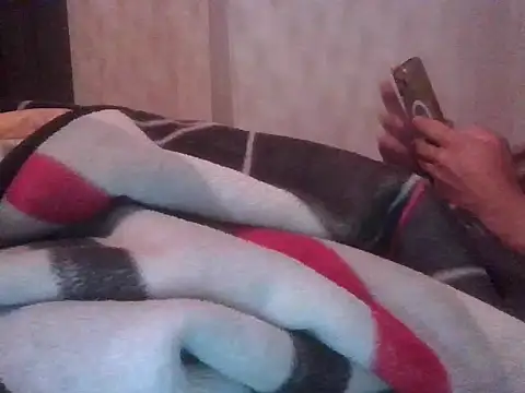 Snapshot of CamruA chatting on 04-04-26, 07:50 CamruA online show from 04-04-26, 07:50