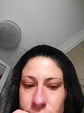 Snapshot of Hildaqii chatting on 06-30-26, 12:50 Hildaqii online show from 06-30-26, 12:50