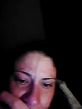 Snapshot of Hildaqii chatting on 07-08-26, 10:14 Hildaqii online show from 07-08-26, 10:14