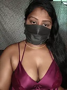 Romantic Woman online show from 05-16-26, 06:54